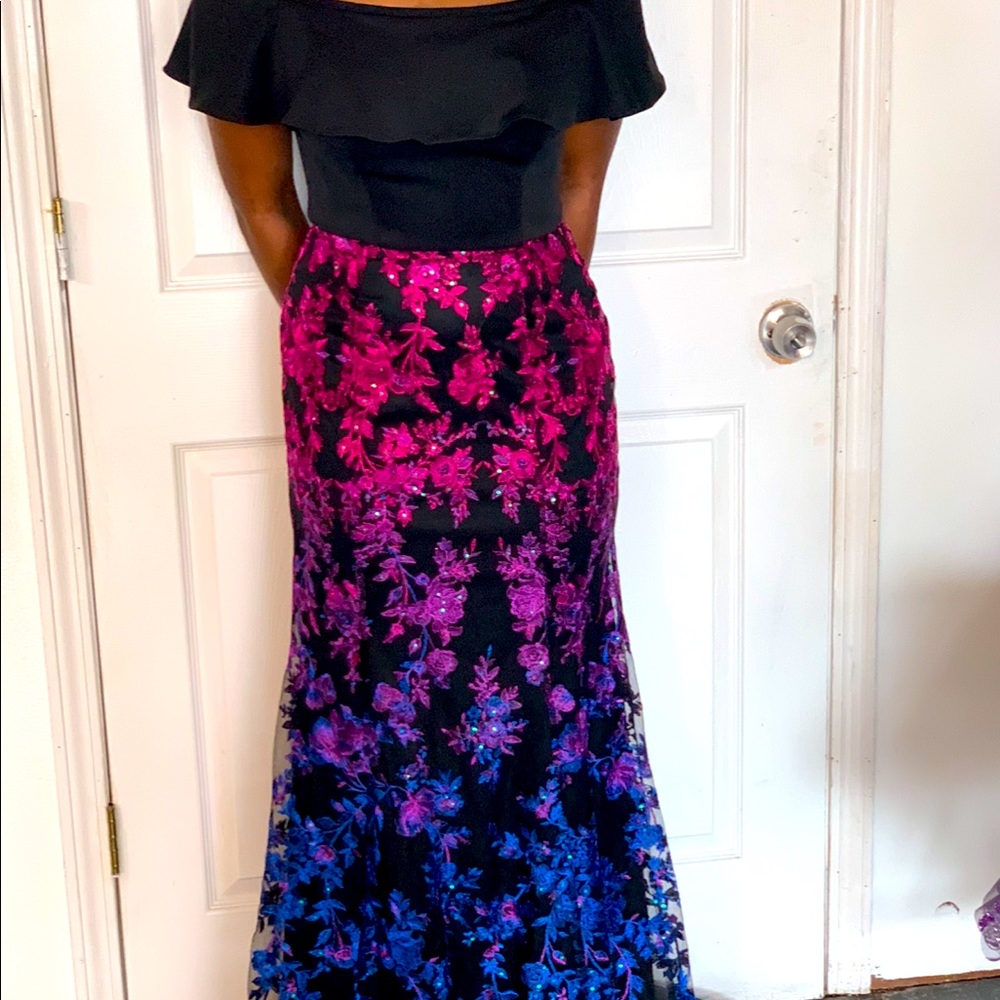 2 piece Ellie Wilde Prom Dress Mon Cheri Ombre black Sz 4.